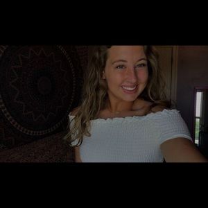 Meet your Posher, Kenzie